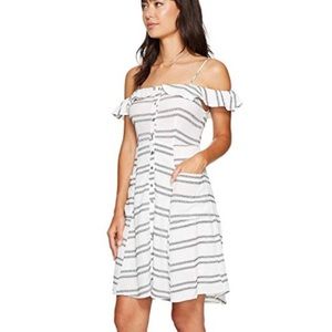 ASTR THE LABEL Cold Shoulder Dress NWT